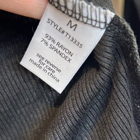 Active USA Seamed Long Sleeve Cropped Shirt Top Black - Picture 4 of 5